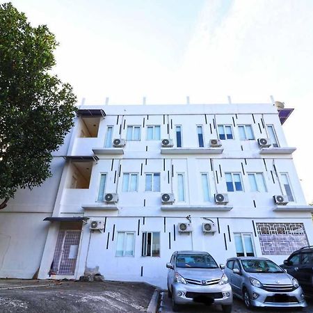 Rumah Kayu Manis Bintaro جاكرتا المظهر الخارجي الصورة